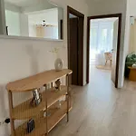 Zoi