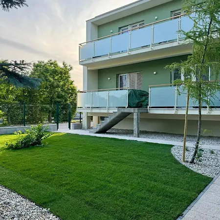 Zoi * Šamorín
